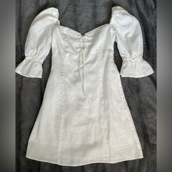 Wilfred Dresses & Skirts - Small White Aritzia Dress